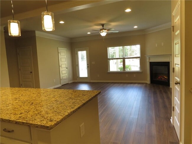 Building Photo - 5228 City Walk Dr