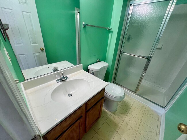 Building Photo - 16851 Toms River Loop