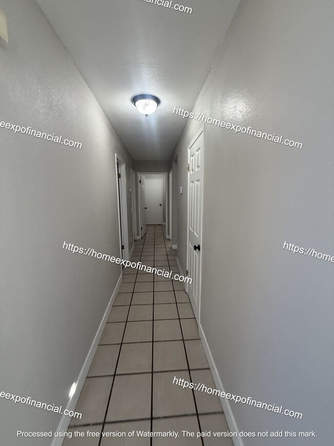 Building Photo - Nice Home For Rent