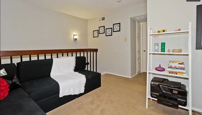 Building Photo - 4800 Northway Dr