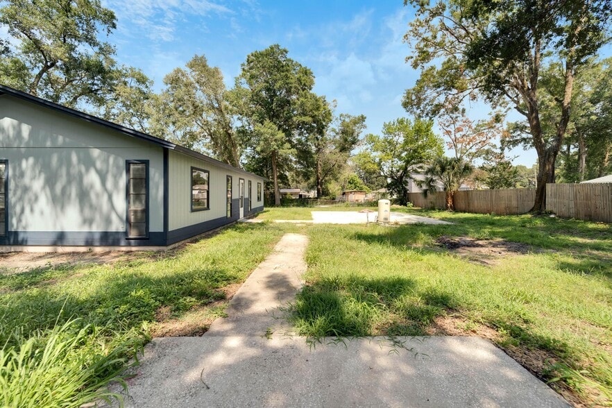 Building Photo - 502 Euclid Ave