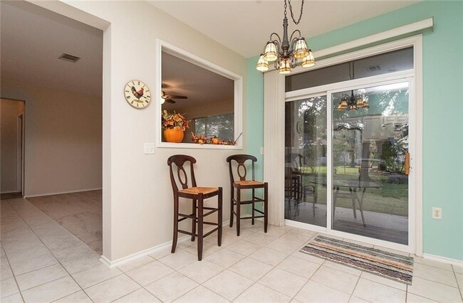 Building Photo - 129 Dewberry Dr