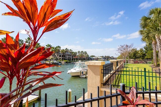 Building Photo - 300 Bella Harbor Ct