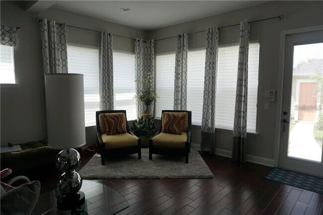 Building Photo - 8631 Laureate Blvd