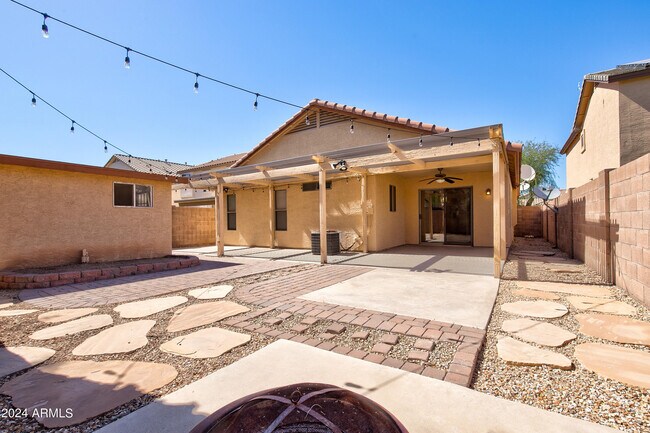 Building Photo - 2523 W Gambit Trail