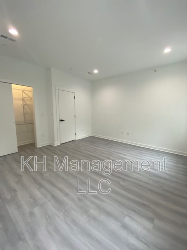 Building Photo - 1309 S 23rd St