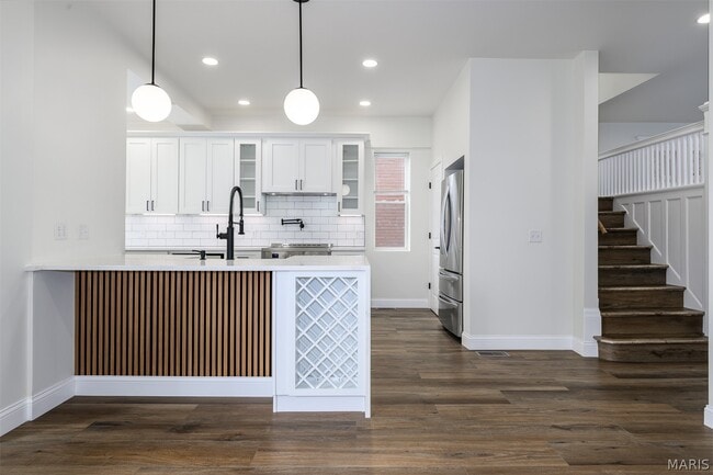 Building Photo - 5750 Waterman Blvd