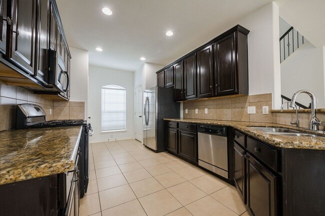 Building Photo - 4017 Firenze Dr