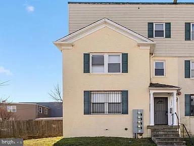 Building Photo - 1275 Meigs Pl NE