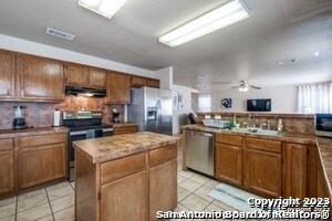 Building Photo - 10626 Cat Mountain