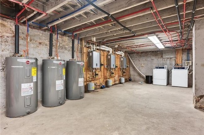 Building Photo - 186 Federal St