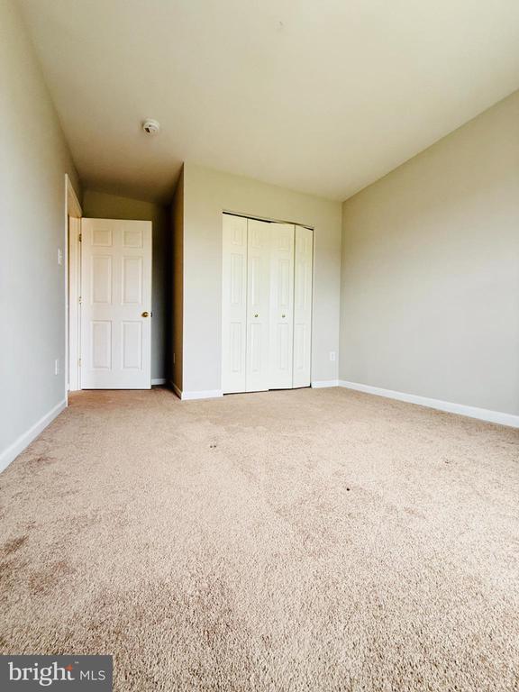 Building Photo - 47 Peppermint Dr