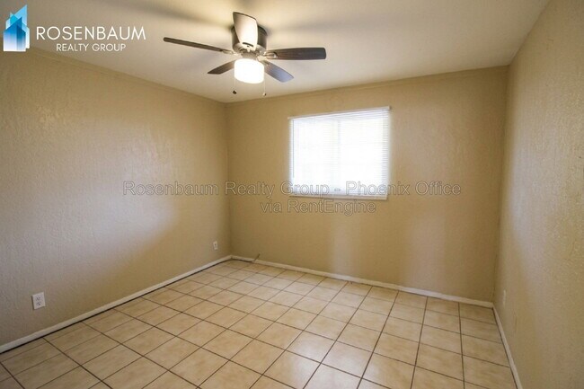 Building Photo - 322 S Allen