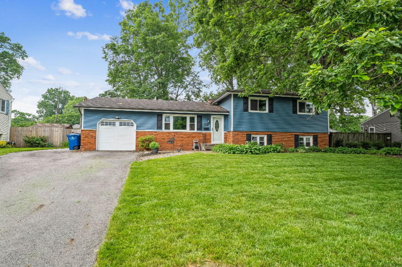 Building Photo - 6619 Red Fox Rd