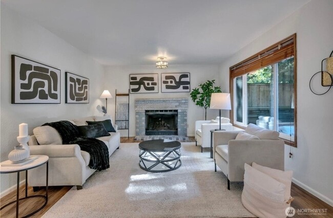 Building Photo - Spacious 3-Bedroom Home Near Redondo Beach Park!