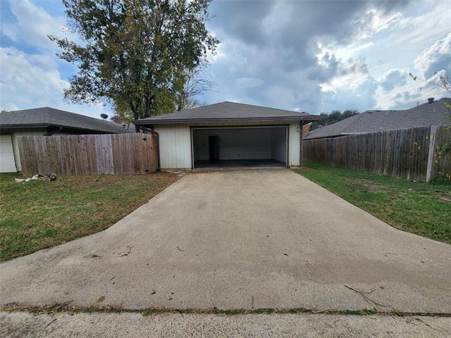 Building Photo - 4405 Menzer Rd