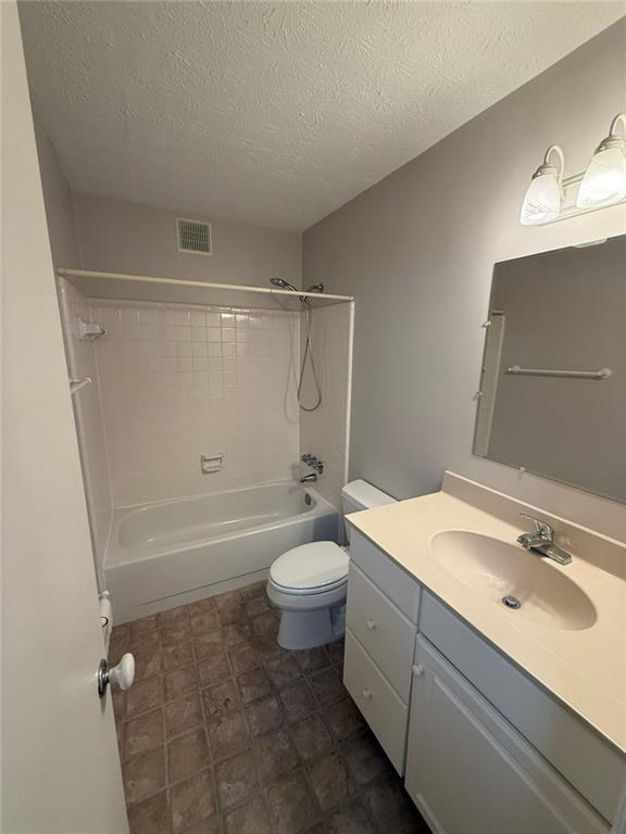 Building Photo - 1510 Wynnes Ridge Cir SE