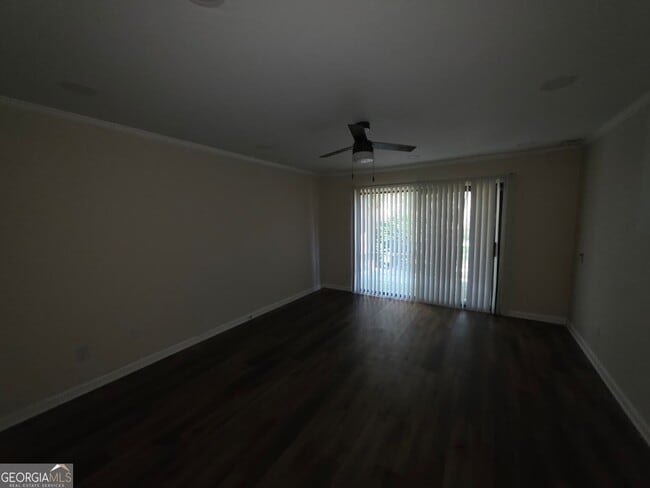 Building Photo - 76 Willowick Dr