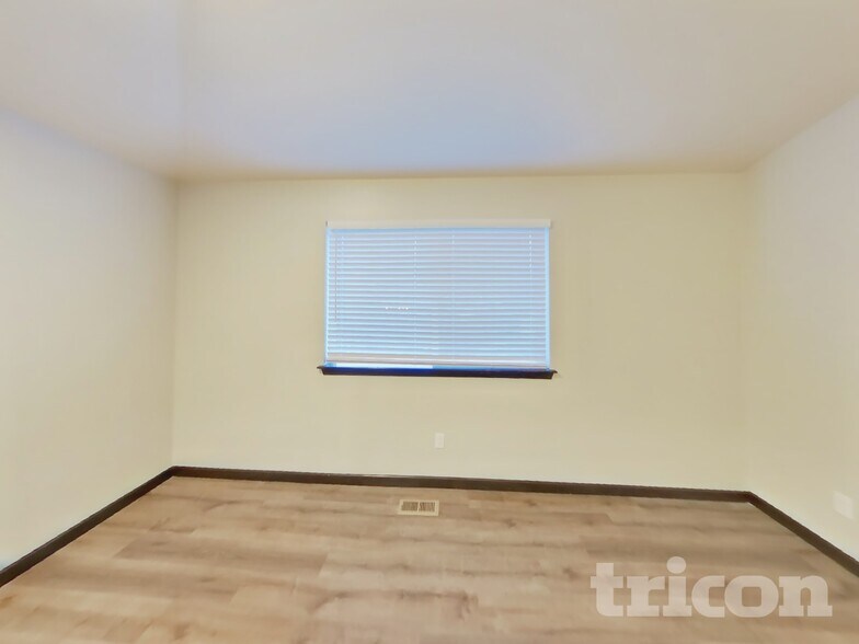 Building Photo - 6706 206th St Ct E