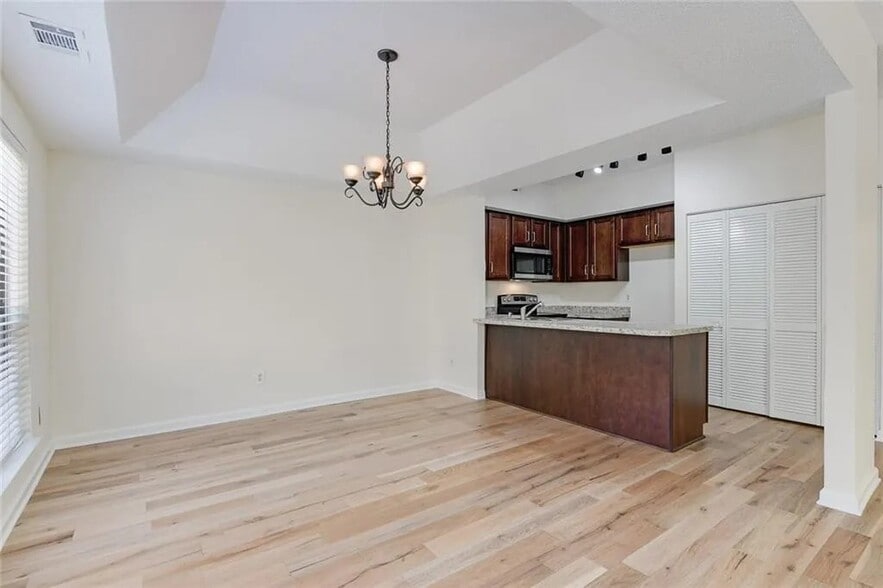 Building Photo - 3069 Steeplechase