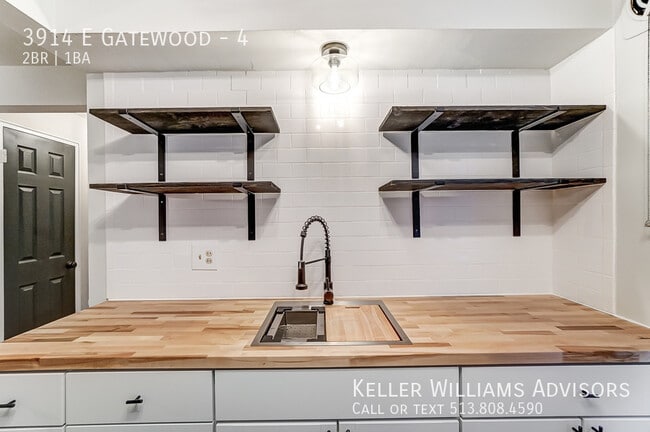 Building Photo - 3914 E Gatewood-4