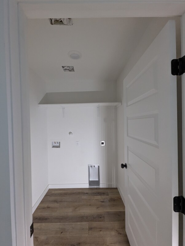 Building Photo - 2105 Vista Encino
