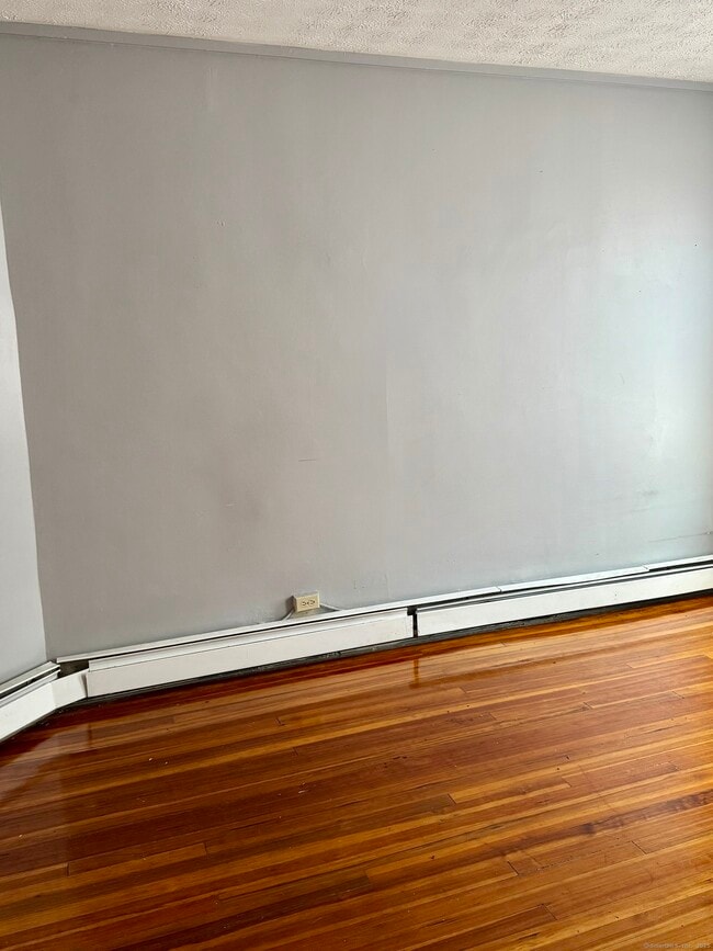 Building Photo - 455 Franklin Ave