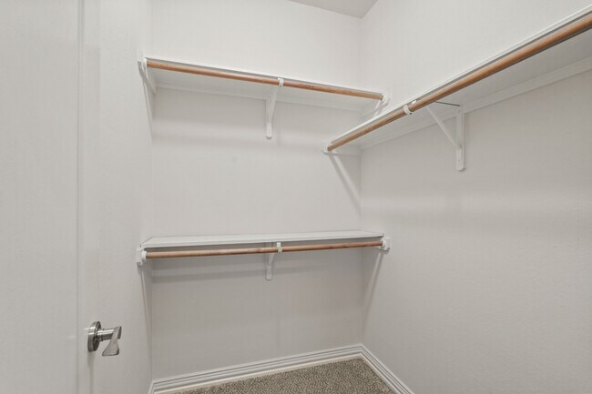 Building Photo - 3410 Honsinger St