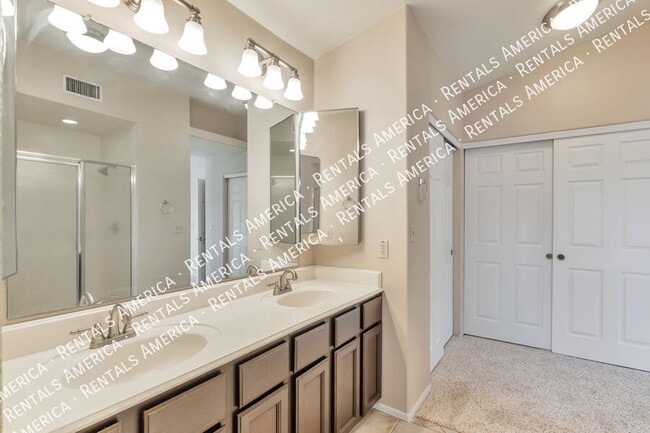 Building Photo - 10327 N Mineral Spring Ln