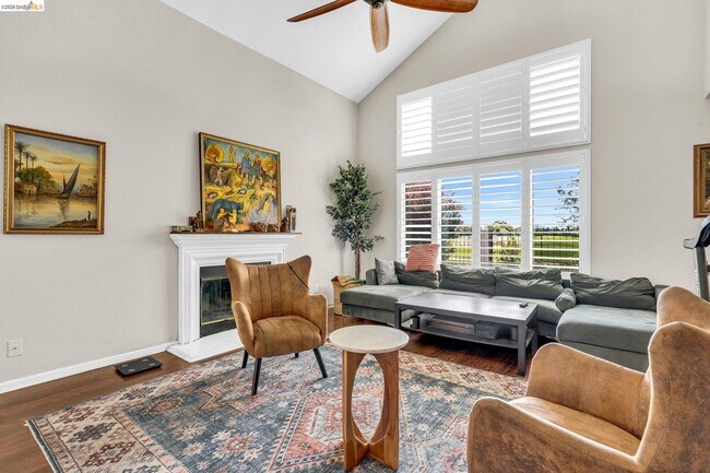 Building Photo - 2451 Cherry Hills Dr