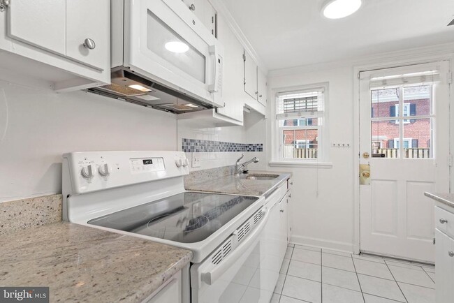 Building Photo - 4676 36th St S
