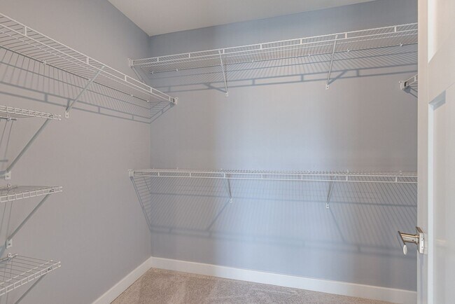 Building Photo - Brentwood Home For Lease