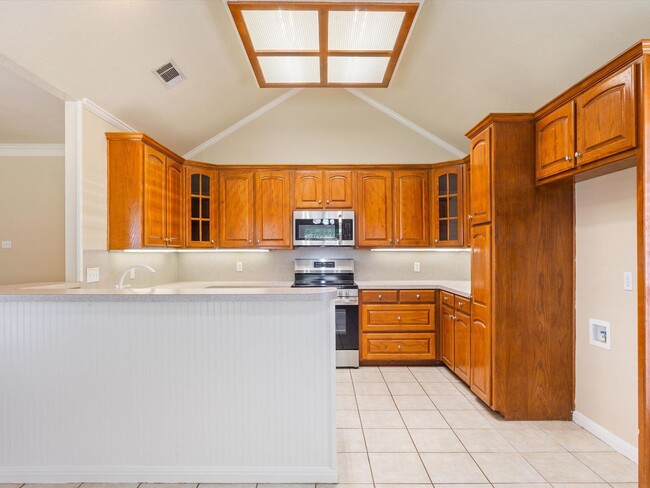 Building Photo - 912 Pawnee Trail