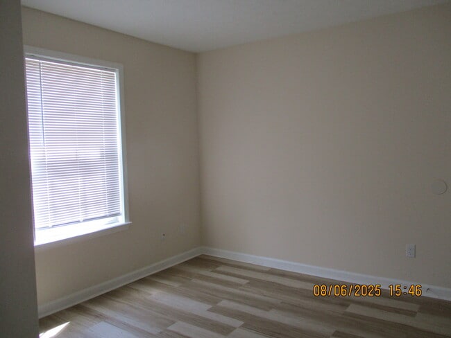 Building Photo - 125 Clara Jean Ct
