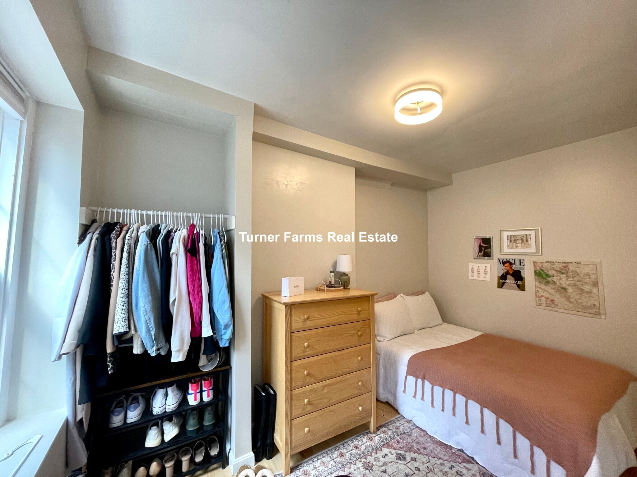 Building Photo - 91 Hudson St