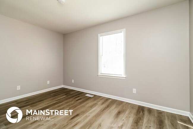 Building Photo - 104 Artesian Dr