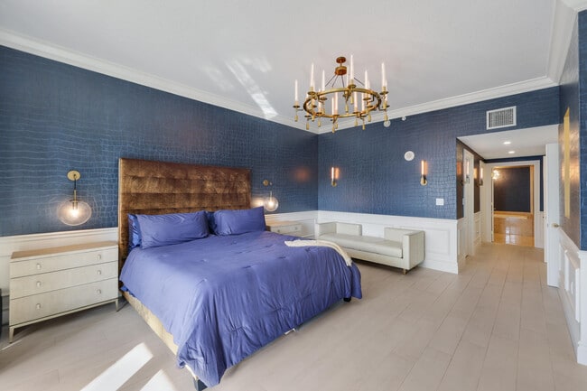 Building Photo - 200 E Palmetto Park Rd