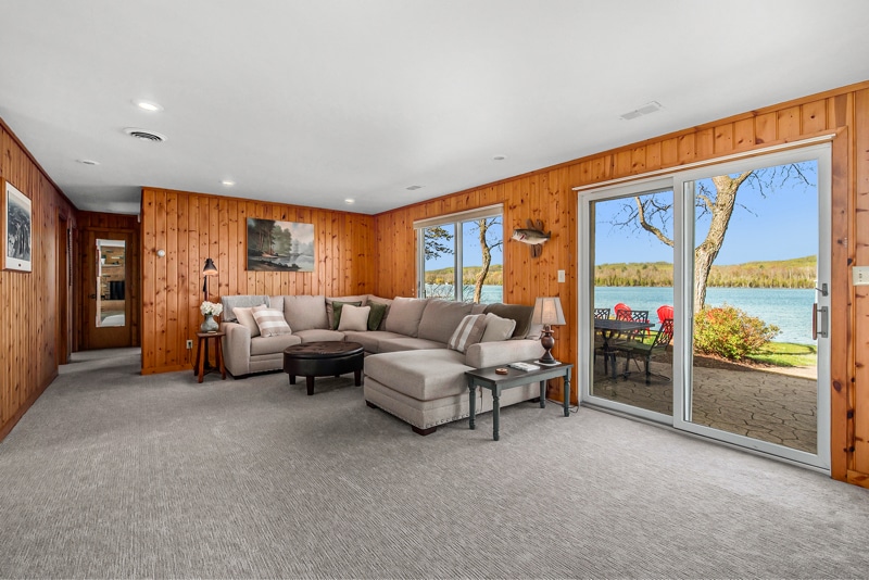 Building Photo - 2120 Walleye Ln