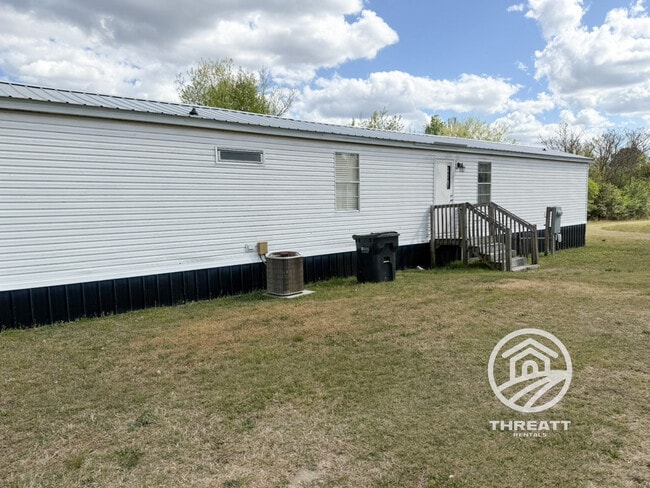 Building Photo - 1584 McCaskill Rd