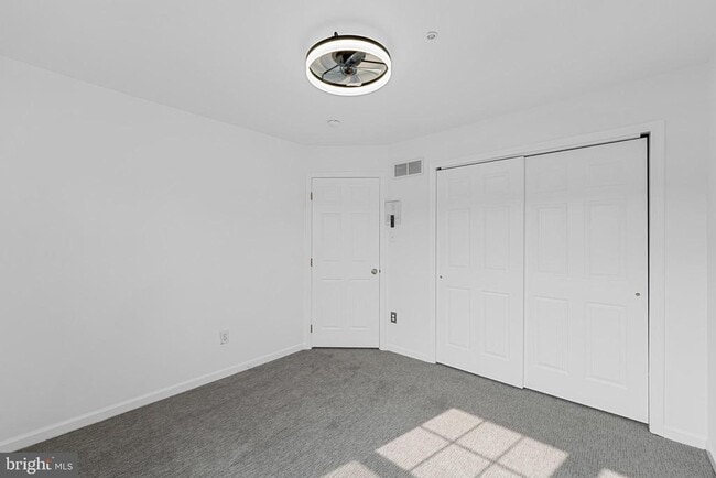Building Photo - 540 Eagle Ct