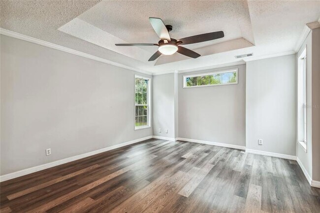 Building Photo - 34633 Missionary Rd