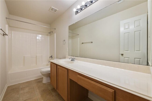 Building Photo - 3800 Vonnegut Ct