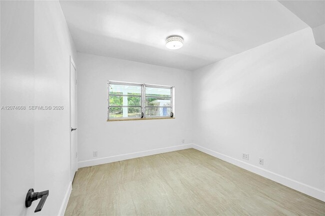 Building Photo - 7480 SW 122nd St