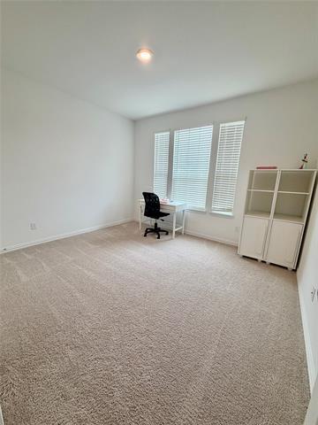 Building Photo - 3161 Ridgelake Way