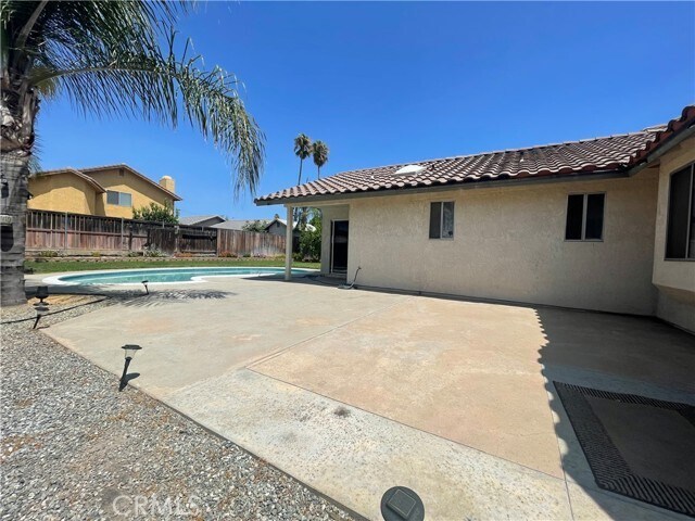 Building Photo - 24620 Mantee Pl