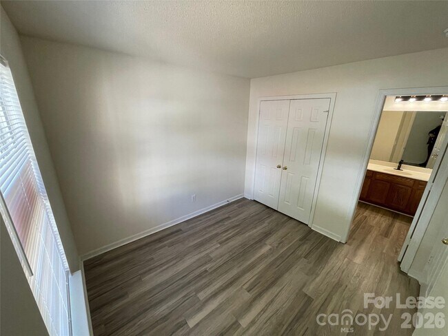 Building Photo - 6228 Sid Crane Dr