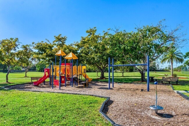 Building Photo - 22525 Swordfish Dr