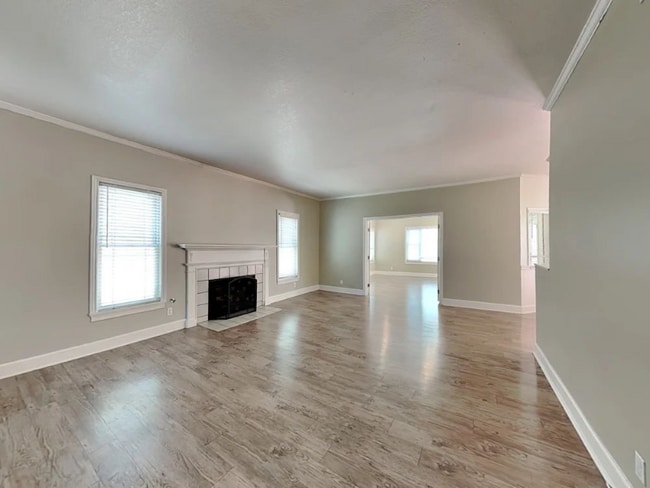Building Photo - 22841 White Pine Pl