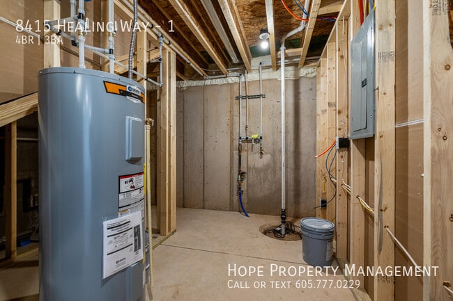 Building Photo - 8415 Healing Wy