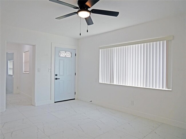 Building Photo - 5014 Dr. M.L.K. Jr St S